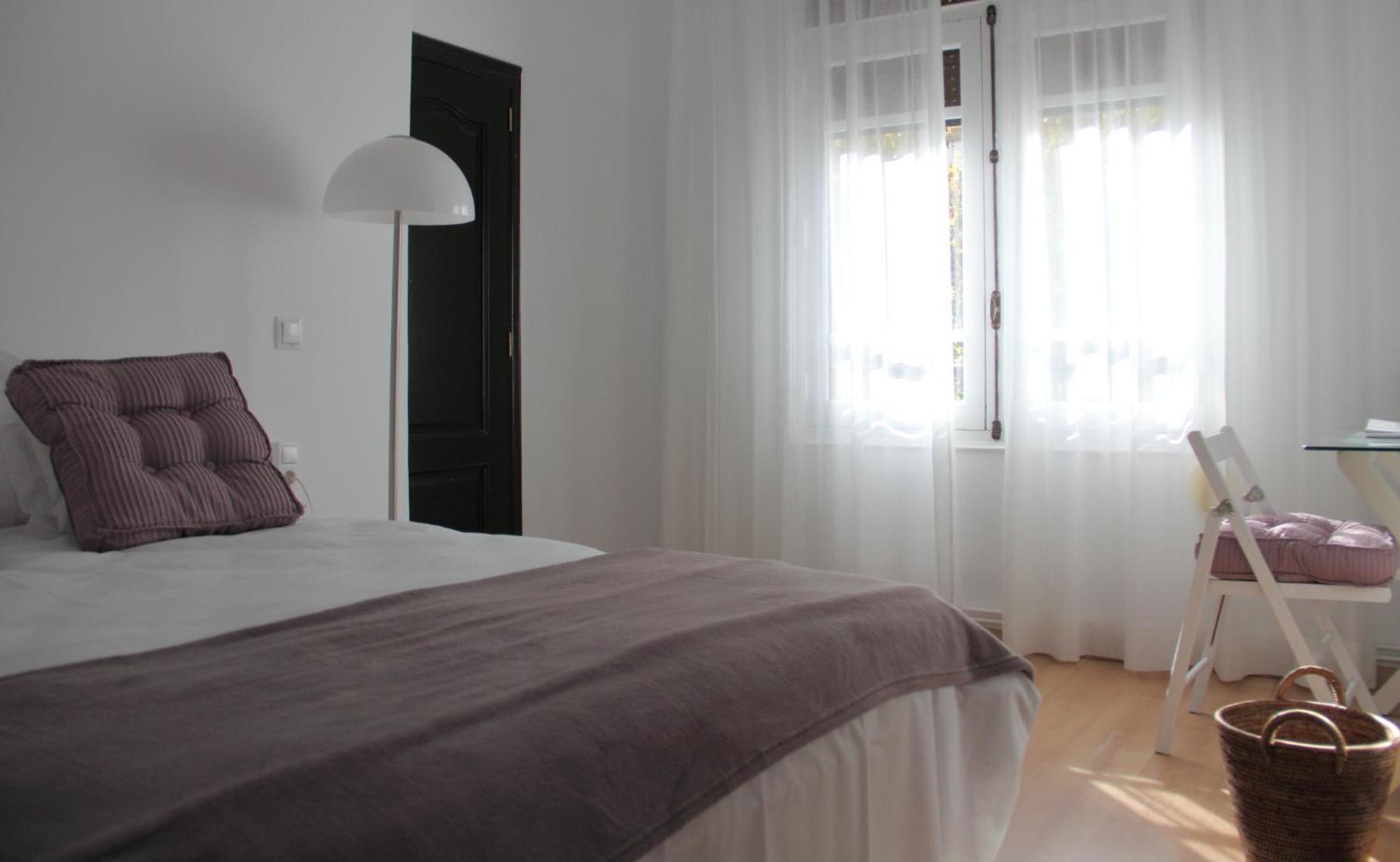 7 Moons B&B Валенсия Екстериор снимка