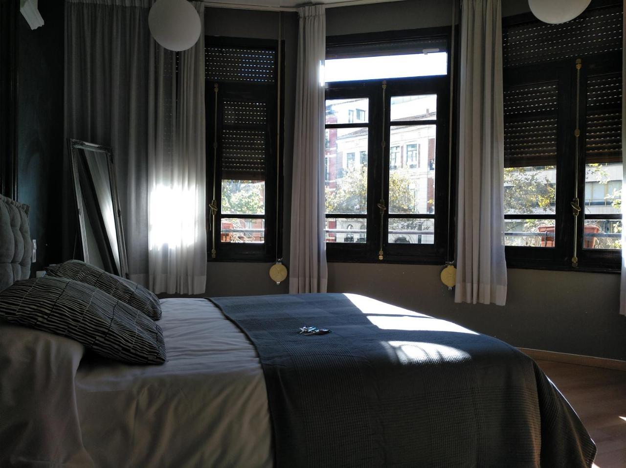 7 Moons B&B Валенсия Екстериор снимка
